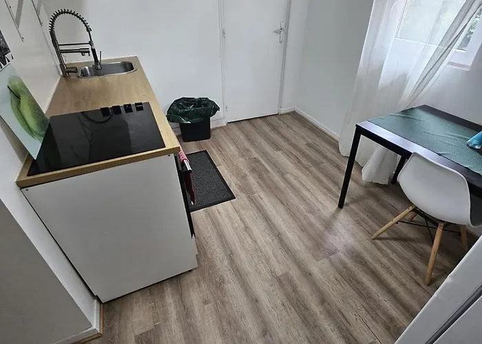 Cozy T1 아파트
